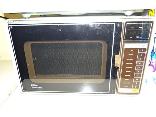 Property photo 37 - Personal Property Auction, Furniture, Glassware, Pictures, Kitchen Appliances, Household, Fishing Gear, Vintage Cameras, Electronics, Toys, Games